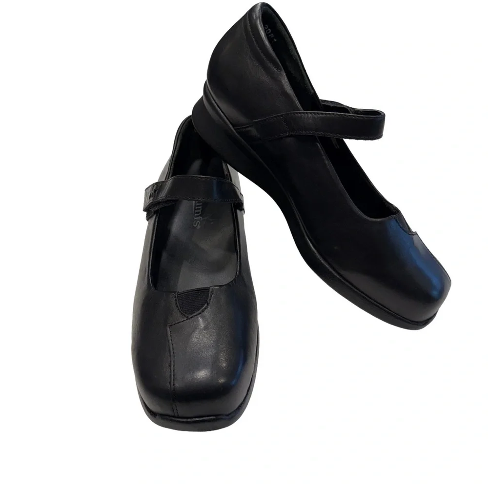 Kumfs Shoes Sz US 8 XXW EU 38.5 Black Leather Mary Jane Strap Low Wedge NEW!